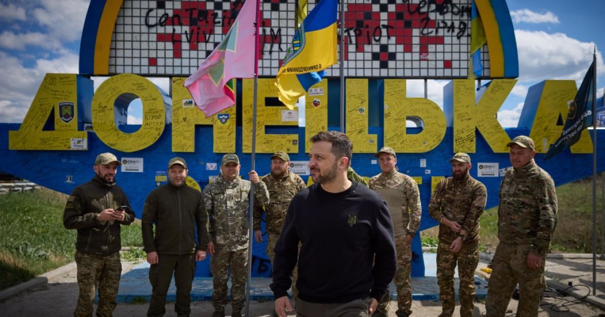 Зеленський на Донбасі Зеленський на Донбасі