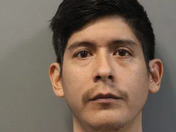 На фото зображений ймовірний викрадач Крістіан Александер Дельгадо, який стверджував, що щодо цієї ситуації сталося «непорозуміння».