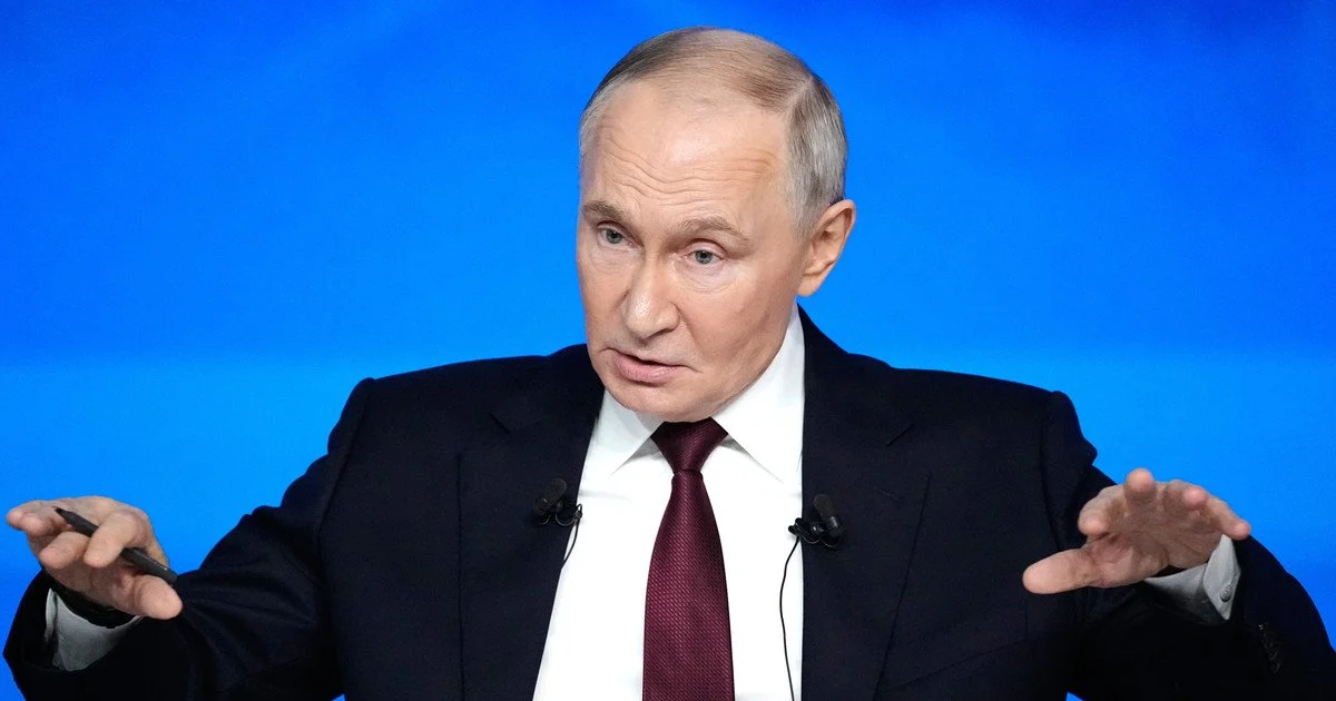 Диктатор Путін