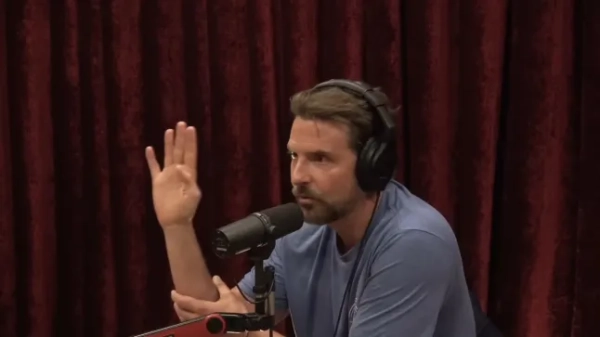 Досвід Джо Рогана №2435 - Бредлі Купер