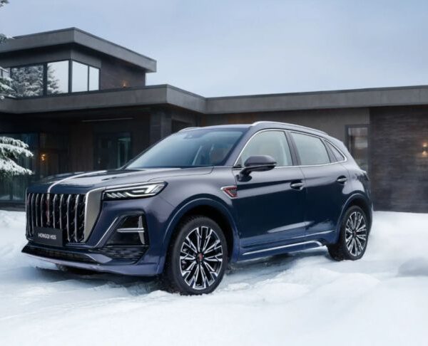 Hongqi HS5 2025 та Exeed LX 2024: у кого сидіння&hellip;