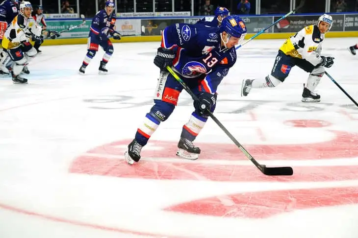 Що буде з хокеєм, якщо Китай захопить Канаду: Трамп дав несподіваний прогноз