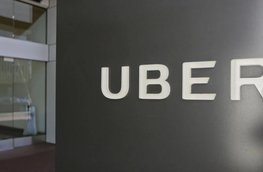 Uber муситиме сплатити 8,5 мільйона жертві сексуальної наруги від таксиста.
