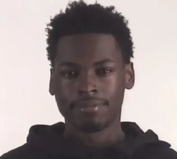 Підліток вистрілив другу в голову «після того, як той відмовився дати йому&hellip;