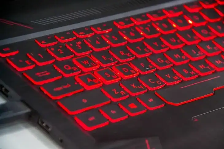 «Ображений» ІІ опублікував розгромну статтю про програміста: той відмовився використати&hellip;