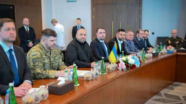 Переговори в Абу-Дабі: оптимістичний прогноз аналітика.