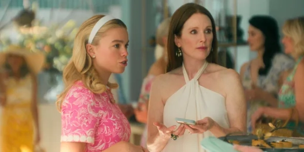 Сирени. (Зліва направо) Міллі Алкок у ролі Сімони, Джуліанна Мур у ролі Мікаели в 101-му епізоді серіалу «Сирени». Фотографія надано Netflix ?? 2025