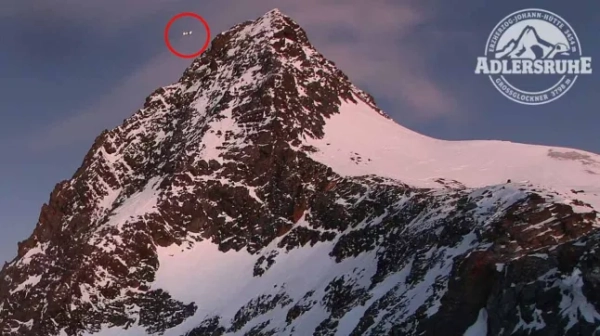 Обведені кадри веб-камери Адлерсруе