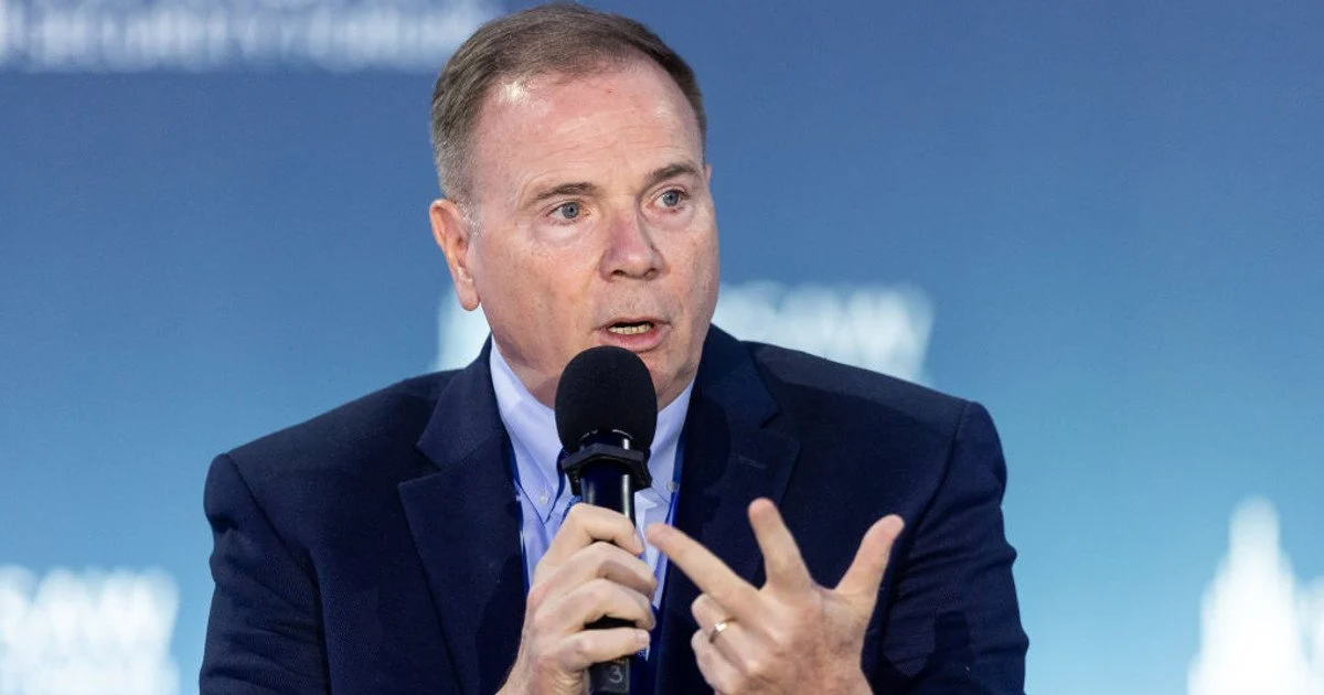 Бен Годжес Бен Годжес