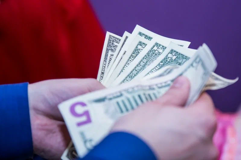 Deutsche Bank назвав нову загрозу для долара: що пророкує регулятор