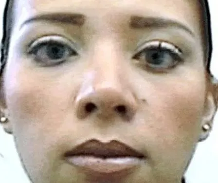 Федеральні агенти США заарештували Джессіку Осегеру, дочку боса мексиканського картелю, за звинуваченням у відмиванні грошей через тиждень після того, як її брата екстрадували до Вашингтона за торгівлю наркотиками.