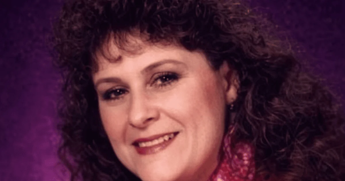 Мішель Лін Хандлі Сміт Мішель Лін Хандлі Сміт