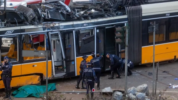 Обов’язковий кредит: фото Stefano Porta/LaPresse/Shutterstock (16716218m) Трамвай Deragliamento на Viale Vittorio Veneto. IL sindaco - Milano, Italia - Venerd?, 27 febbraio 2026 Трамвай зійшов з рейок у центрі Мілана, Майн, Італія - 27 лютого 2026