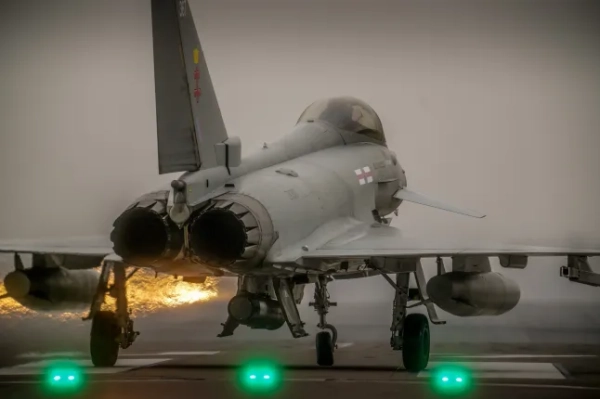 Велика Британія відправить більше винищувачів Typhoon на Близький Схід «для&hellip;