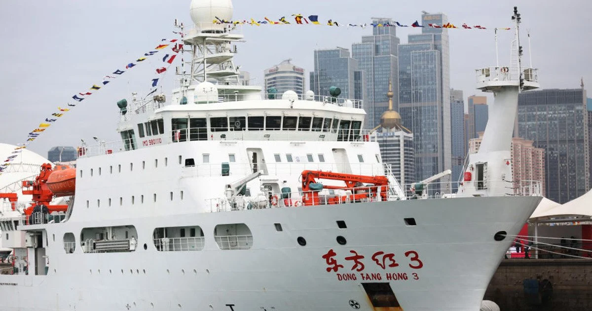 Китайське дослідницьке судно Dong Fang Hong 3