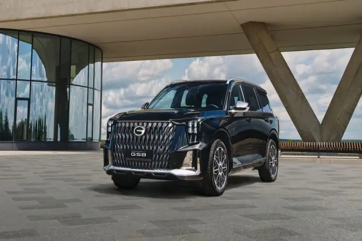 Габарити та компонування: порівнюємо об'єм багажного відділення Exeed RX 2025 та GAC…