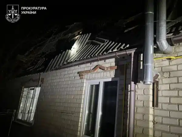 Російські дрони нищать підприємство у Люботині: працівники зазнали поранень