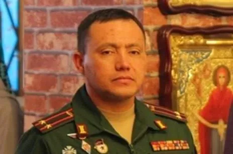 Генерал-майор Азатбек Омурбеков БЕЗ КРЕДИТУ