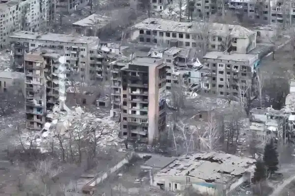 МВС демонструє з повітря пекельні руїни Костянтинівки