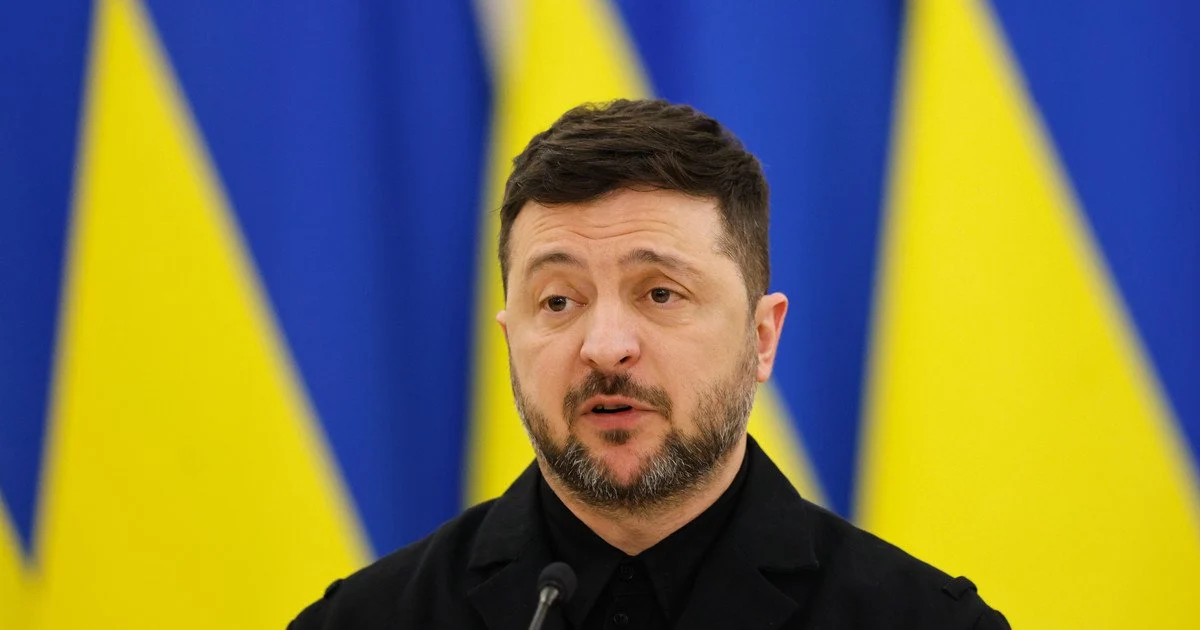 Україна віддаляється від США Україна віддаляється від США