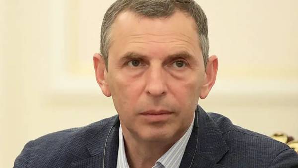 Набутки задовго до призначення, син – в армії: Шефір різко…