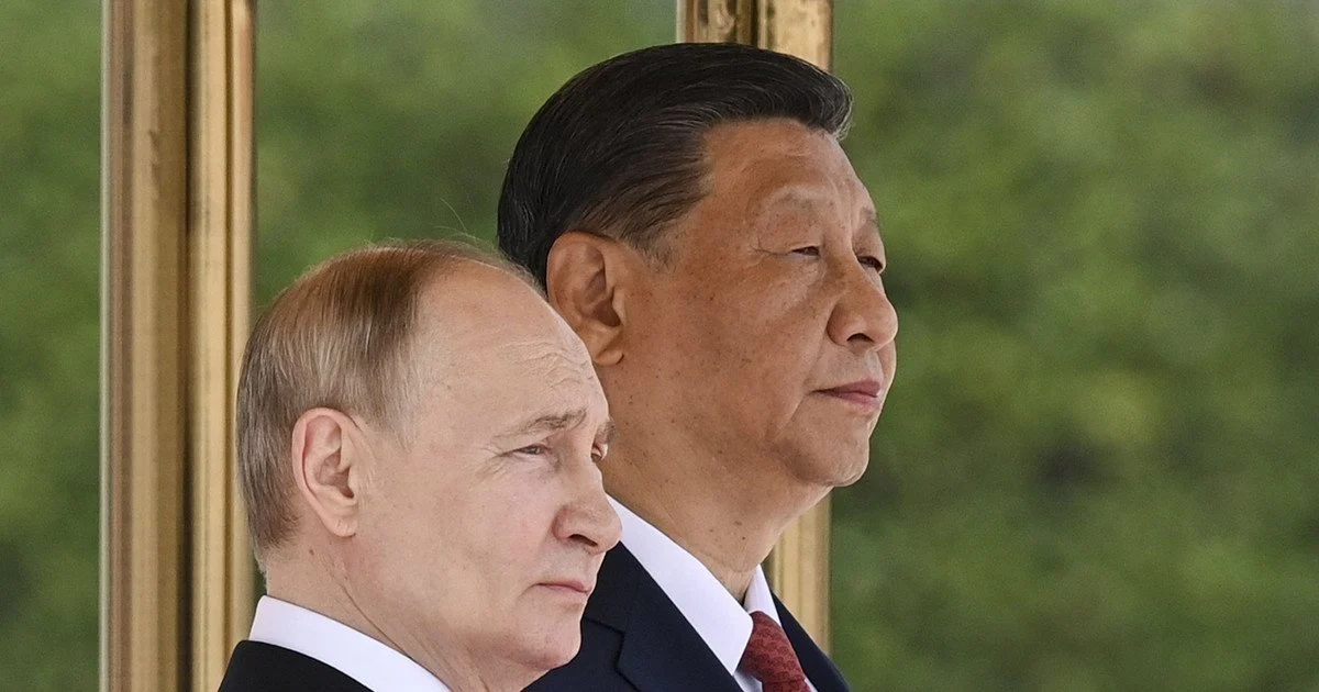 Володимир Путін і Сі Цзіньпін Володимир Путін і Сі Цзіньпін