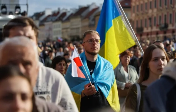 Українські біженці у Європі – ЄС не надасть захист для&hellip;