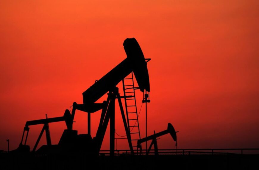 Вартість нафти суттєво коливалася після повідомлення про домовленість між Сполученими Штатами та&hellip;