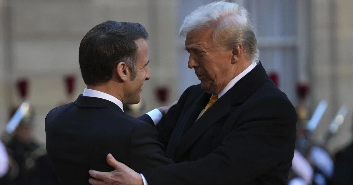 Макрон і Трамп.