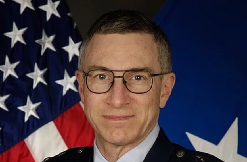 Залишив смартфон і взяв револьвер: у США розслідують загадкове зникнення генерала