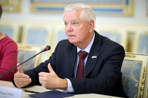  / &copy; Офіс Президента України