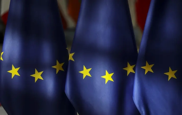 ЄС хоче змінити правила накладення санкцій на Росію після вимоги Греції про виняток – які є варіанти