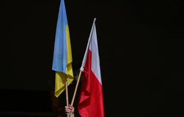 Європарламент схвалив резолюцію про Україну – чому історичні питання впливають на підтримку