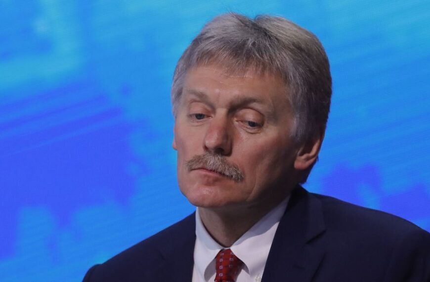 У Кремлі помітили “подвійність” у позиції Трампа щодо України: що сказав Пєсков