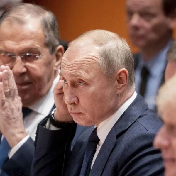 Лавров звинуватив Україну у провалі переговорів і нагадав про вимоги Путіна: подробиці