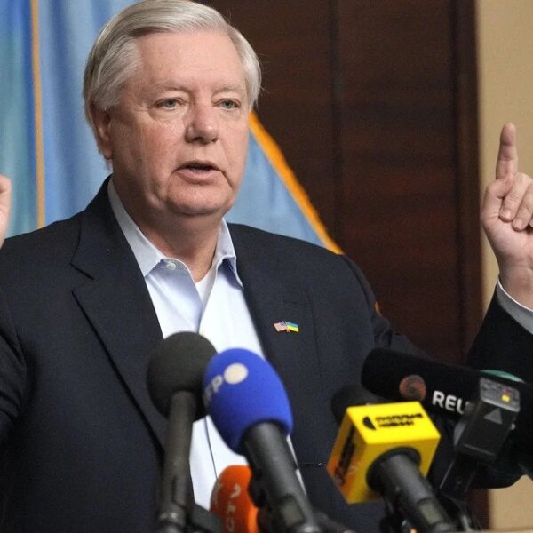 Сенатор США, палкий прихильник України, Ліндсі Ґрем, відійшов у вічність.