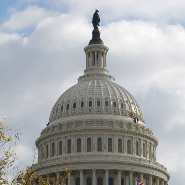 Допомога Україні від Сенату США та деталі зустрічі Зеленського та Трампа: найважливіші події ночі 29 липня 2026 року