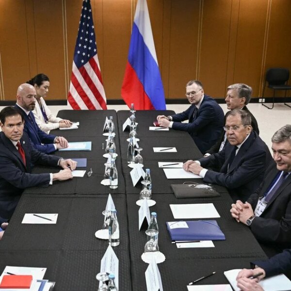 США представили Росії оновлені вимоги для мирного врегулювання: реальні підсумки переговорів між Лавровим та Рубіо — аналіз експерта