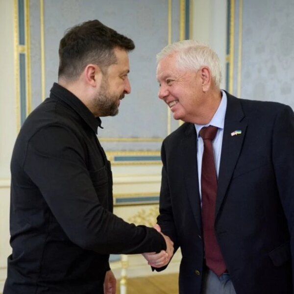 Сенатора-республіканця Ліндсі Ґрема поховали: він зустрівся із Зеленським перед смертю