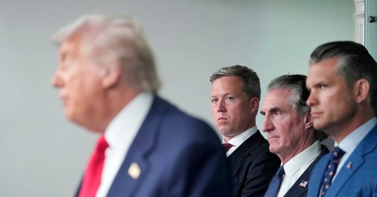 Дональд Трамп Дональд Трамп