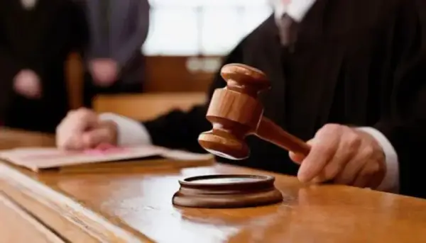 Франція не заборонятиме соцмережі для дітей