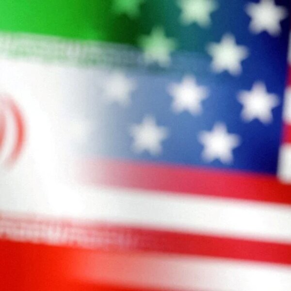 США завдали удару по Ірану біля Ормузької протоки, Тегеран обіцяє відповідь