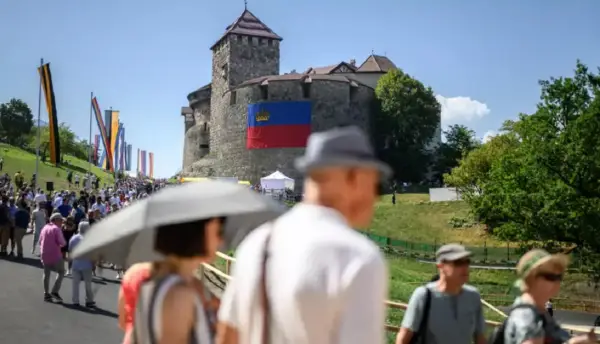 Ліхтенштейн вирівняв права на престол: скасовано перевагу чоловіків у спадкуванні