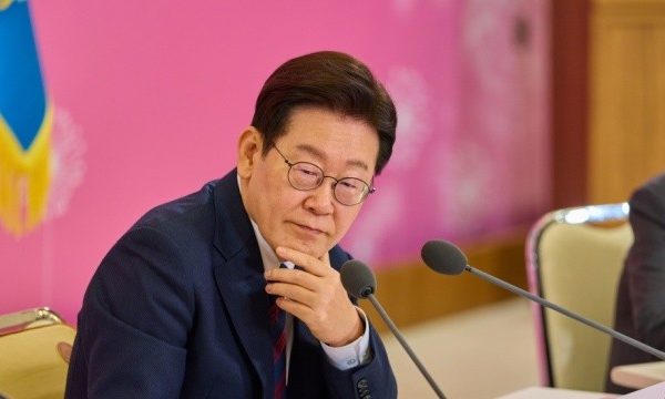 Південнокорейський президент пропонує КНДР переговори про мирний договір