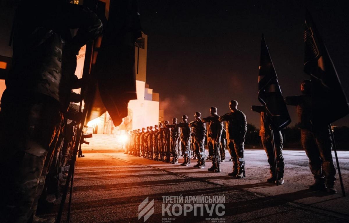 Броньований Austin і містерія зі смолоскипами: Третій корпус Білецького попрощався з Коновальцем