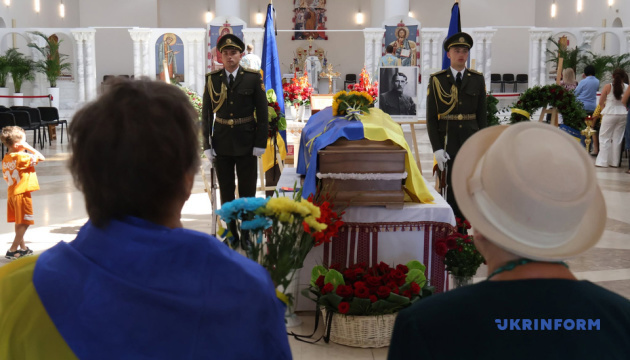 У Києві провели заупокійну службу за Євгеном Коновальцем/ Фото: Павло Багмут, Укрінформ