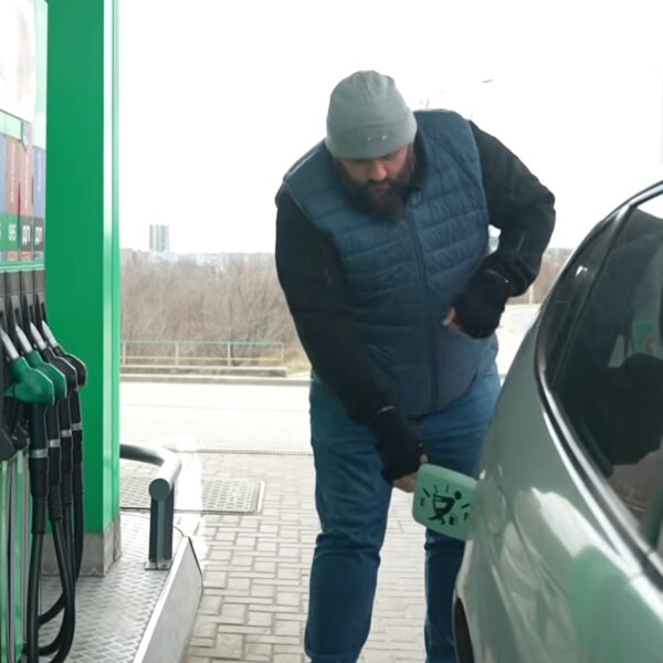 Ціни на пальне у вересні: чи сягнуть ціни 77 грн за бензин і 83 грн за дизель