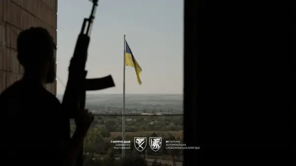 Краматорськ і Слов’янськ: Як виглядають міста на передовій