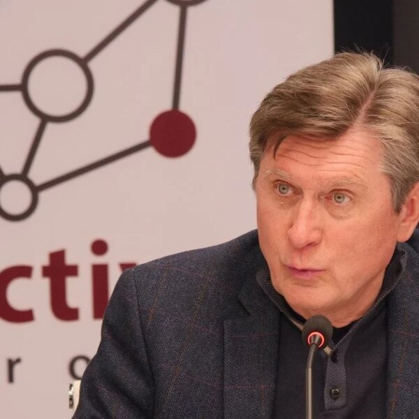 Політолог оцінив шанси на мирні переговори щодо завершення війни