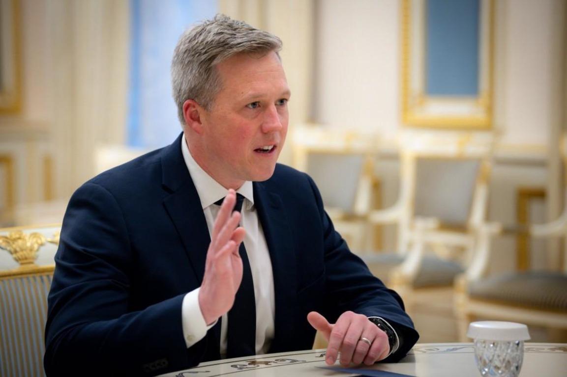 Тісно повʼязаний з Україною: міністр армії США може піти у відставку, - WSJ